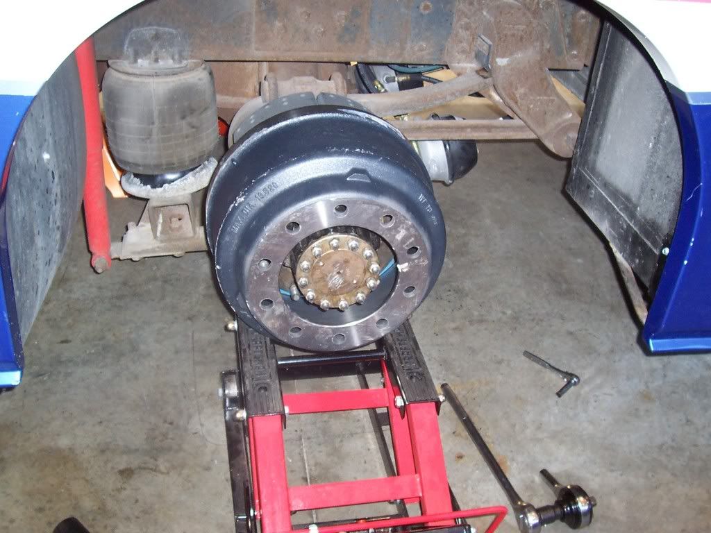 Open Roads Forum Changing rear wheel seals. Spartan chassis